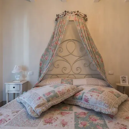 Holiday home La Limonaia