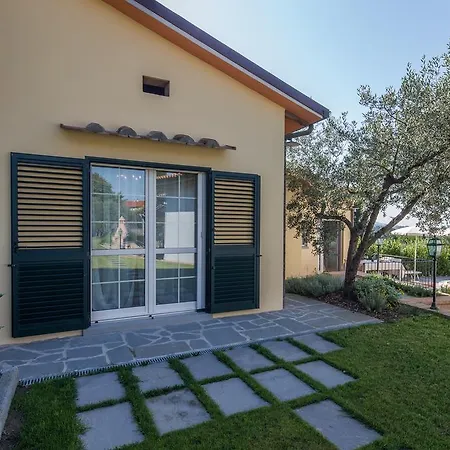 Holiday home La Limonaia